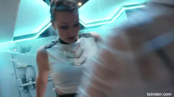 Amateur girls getting wild and wet Screencap 11 on sinx.preview.netperv.com