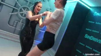 Amateur girls getting wild and wet Screencap 70 on sinx.preview.netperv.com