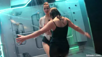 Amateur girls getting wild and wet Screencap 73 on sinx.preview.netperv.com