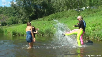 Fun Fueled Water Fight Heads To The River Screencap 8 on sinx.preview.netperv.com