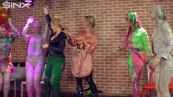 WAM Contestants Get Revenge On Their Host Screencap 3 on sinx.preview.netperv.com