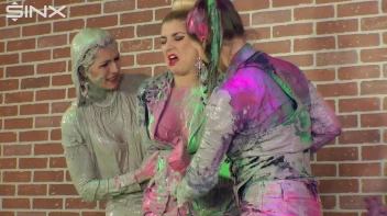 WAM Contestants Get Revenge On Their Host Screencap 43 on sinx.preview.netperv.com