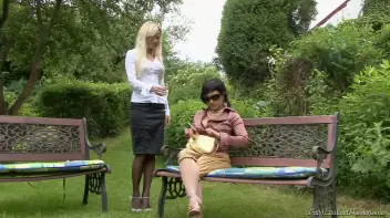 Give This Maid The Piss Test! Screencap 1 on sinx.preview.netperv.com