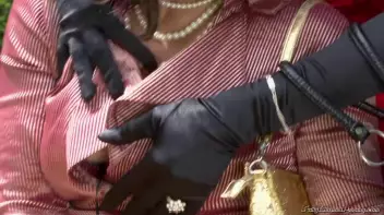 Give This Maid The Piss Test! Screencap 61 on sinx.preview.netperv.com