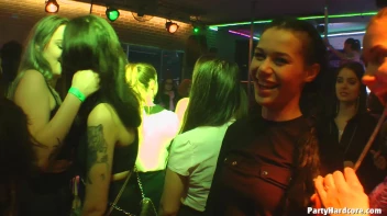 Party Hardcore Gone Crazy Vol. 40 Single Cut: Part 2 - Cam 2 Screencap 40 on sinx.preview.netperv.com