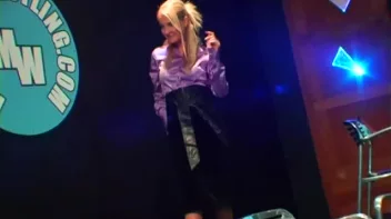 Lora Licious vs. Susan Snow Screencap 1 on sinx.preview.netperv.com