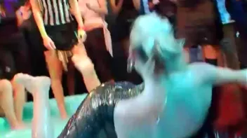 Leony Aprill vs. Lucy Cornet Screencap 86 on sinx.preview.netperv.com