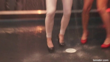 Soaked and Saucy! Screencap 22 on sinx.preview.netperv.com