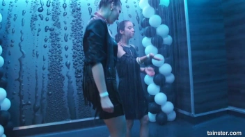 Soaked and Saucy! Screencap 39 on sinx.preview.netperv.com