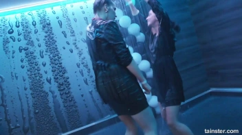 Soaked and Saucy! Screencap 41 on sinx.preview.netperv.com