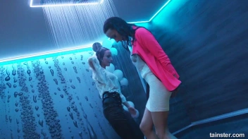 Soaked and Saucy! Screencap 76 on sinx.preview.netperv.com