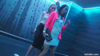 Soaked and Saucy! Screencap 82 on sinx.preview.netperv.com