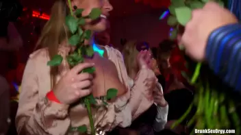 Valentine's Day Vaginas Part 1 - Cam 4 Screencap 79 on sinx.preview.netperv.com