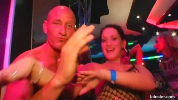 Blue Jean Babes Part 5 Cam 1 Screencap 69 on sinx.preview.netperv.com