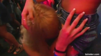 Blue Jean Babes Part 1 Cam 1 Screencap 89 on sinx.preview.netperv.com