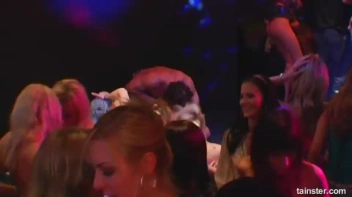 Blue Jean Babes Part 1 Cam 1 Screencap 60 on sinx.preview.netperv.com