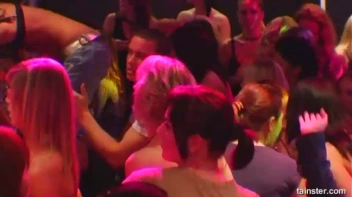 Blue Jean Babes Part 1 Cam 1 Screencap 70 on sinx.preview.netperv.com