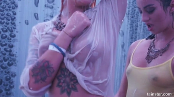 The Shower Brings Sensual Power! Screencap 15 on sinx.preview.netperv.com