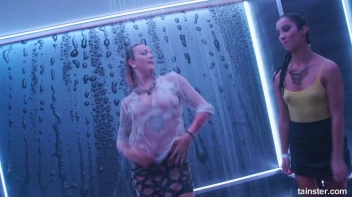 The Shower Brings Sensual Power! Screencap 22 on sinx.preview.netperv.com