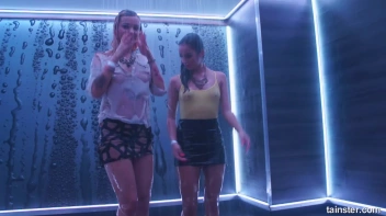 The Shower Brings Sensual Power! Screencap 4 on sinx.preview.netperv.com