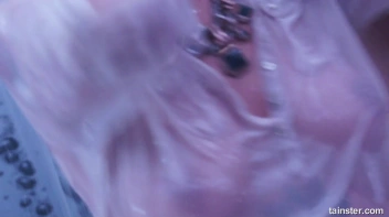 The Shower Brings Sensual Power! Screencap 7 on sinx.preview.netperv.com