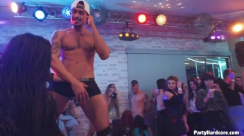 Party Hardcore Gone Crazy Vol. 31 Part 3 - Cam 3 Screencap 8 on sinx.preview.netperv.com
