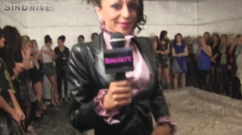 Muddy Wrestling: Sharka Blue vs. Tanya Screencap 27 on sinx.preview.netperv.com