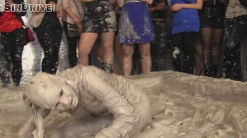 Muddy Wrestling: Sharka Blue vs. Tanya Screencap 42 on sinx.preview.netperv.com