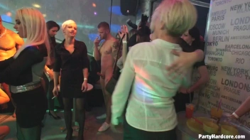 Party Hardcore Gone Crazy Vol. 32 Part 2 - Cam 2 Screencap 108 on sinx.preview.netperv.com