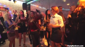 Party Hardcore Gone Crazy Vol. 32 Part 2 - Cam 2 Screencap 11 on sinx.preview.netperv.com