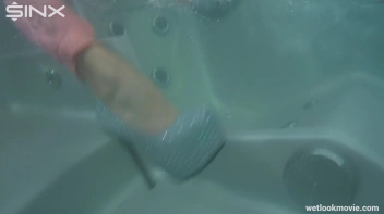 Playful Brunette's Solo Hot Tub Fun Screencap 38 on sinx.preview.netperv.com