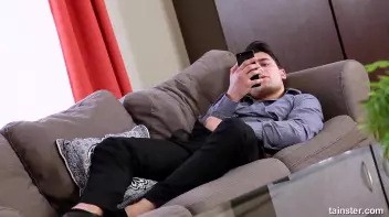 A fully clothed escort booty call Screencap 11 on sinx.preview.netperv.com