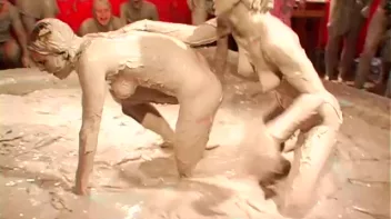 Mudpit of Love Screencap 67 on sinx.preview.netperv.com