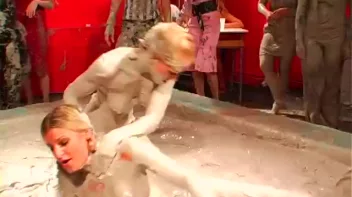 Mudpit of Love Screencap 20 on sinx.preview.netperv.com