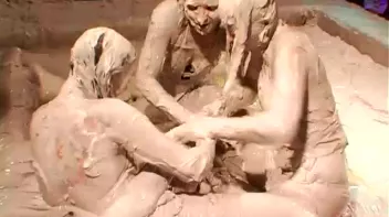 Mudpit of Love Screencap 30 on sinx.preview.netperv.com