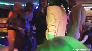 Party Hardcore Gone Crazy Vol. 33 Part 2 - Cam 1 Screencap 7 on sinx.preview.netperv.com
