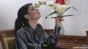 Seductress Smokes And Seduces Screencap 15 on sinx.preview.netperv.com