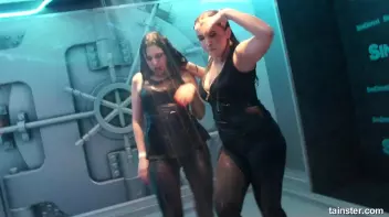 Gorgeous girls party hard under the shower Screencap 52 on sinx.preview.netperv.com