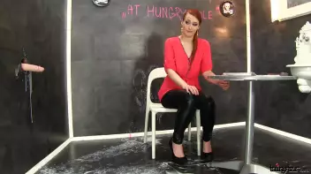 Sloppy Dining At The Hungry Hole! Screencap 11 on sinx.preview.netperv.com