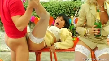 Sluttin' Up The Party In Style Screencap 76 on sinx.preview.netperv.com