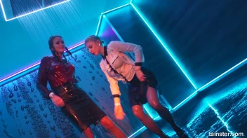 A Splash Of Sexiness! Screencap 31 on sinx.preview.netperv.com