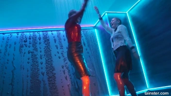 A Splash Of Sexiness! Screencap 35 on sinx.preview.netperv.com