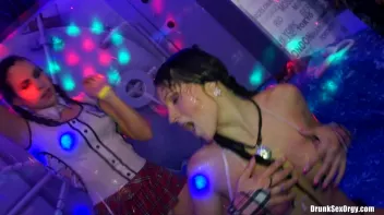 The CFNM Costume Ball Part 6 - Shower Cam Screencap 77 on sinx.preview.netperv.com