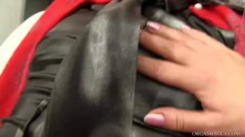 Never Fuck With A Girl's Make-Up Screencap 23 on sinx.preview.netperv.com