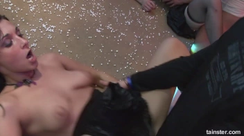 Winter WonderBang Part 4 - Cam 2 Screencap 80 on sinx.preview.netperv.com