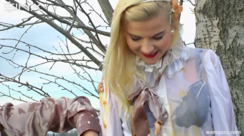 Fiery Girlfriends With A Food Fetish - Cam 1 Screencap 46 on sinx.preview.netperv.com