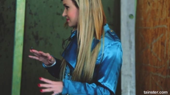 Shiny, Slimy, and Satisfied To The Max! Screencap 2 on sinx.preview.netperv.com