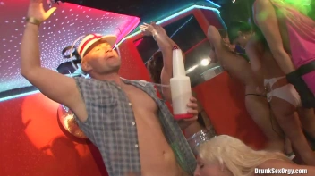 Bikini Beach Balls Part 5 - Cam 1 Screencap 20 on sinx.preview.netperv.com