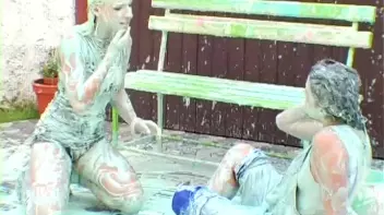 Sloppy Goo Catfight Screencap 44 on sinx.preview.netperv.com