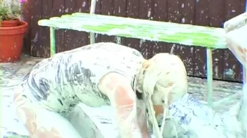 Sloppy Goo Catfight Screencap 81 on sinx.preview.netperv.com